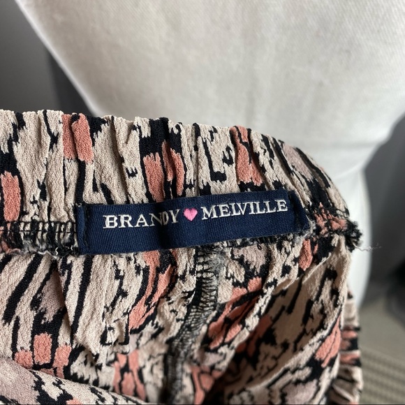 Brandy Melville Aztec Print Skirt & Top Set C2 - Picture 8 of 16